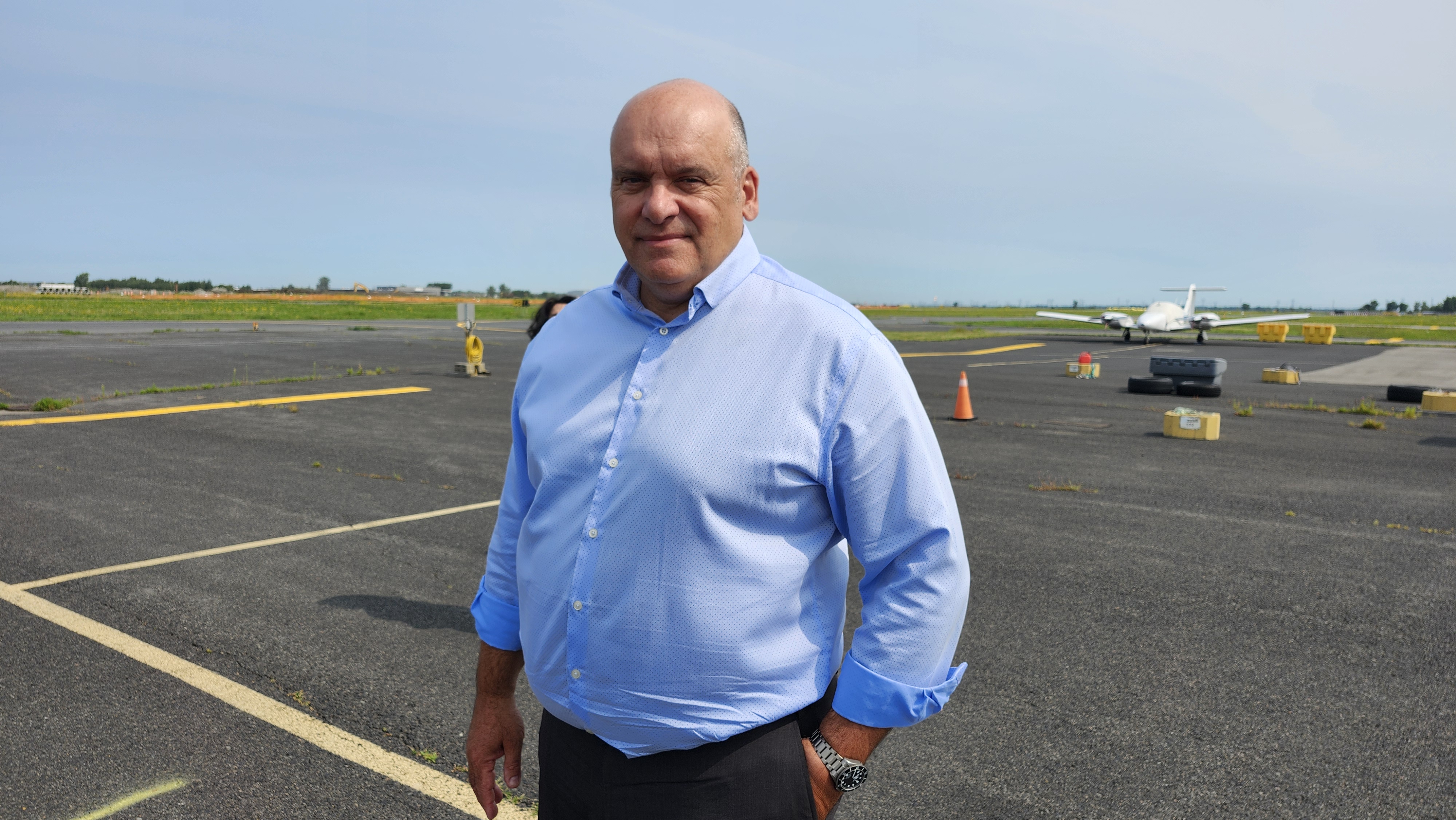 Thierry Dugrippe, founding co-owner and director of the Air Richelieu piloting school, in Saint-Hubert. He denounces the new government restrictions which come to deprive him of precious foreign students.